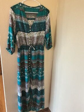 Beautiful Size Large Maxi Dress